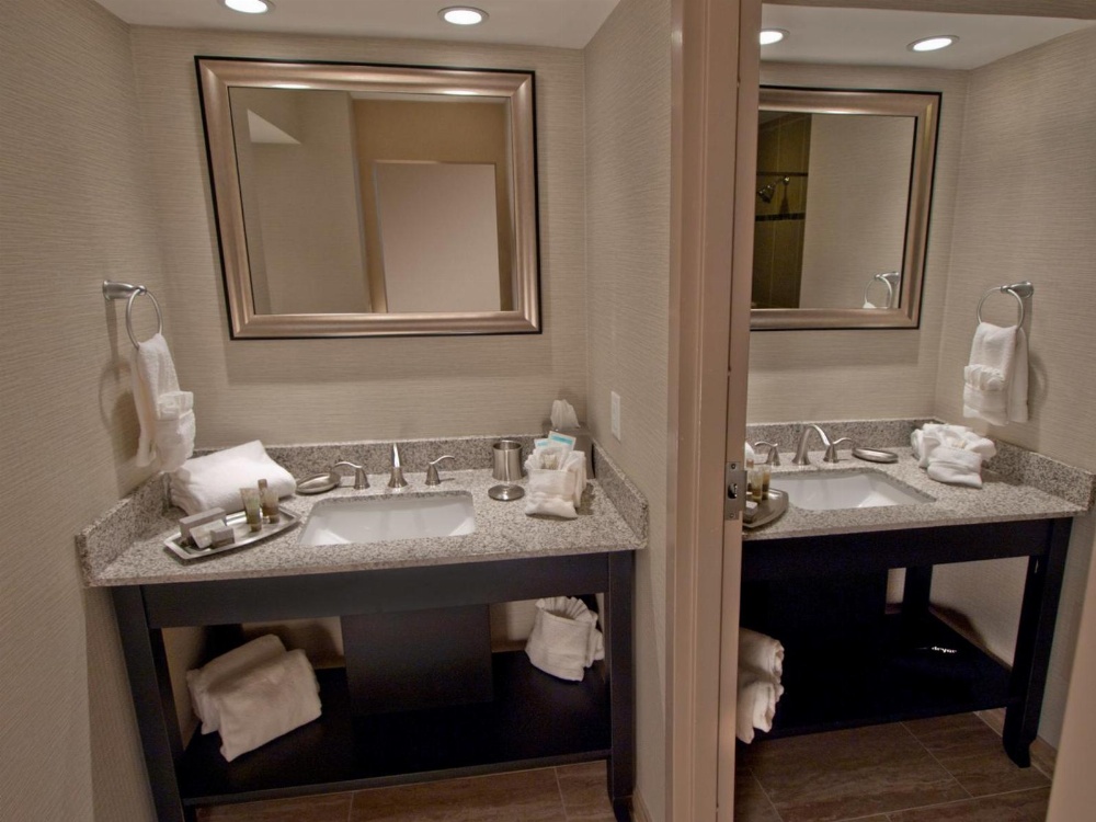 Hotel Ithaca Main image